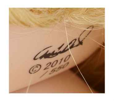 Classic Collection Puppe