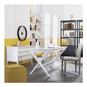 Durchscheinende schwarze Wanduhr