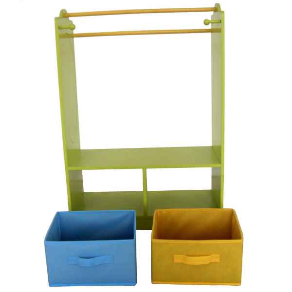 Kinderzimmer Holzschrank