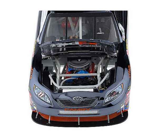 Modellauto Rennwagen Chrome 1:24