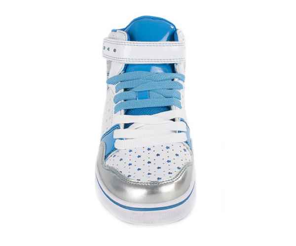 Sportschuh im Retro-Design