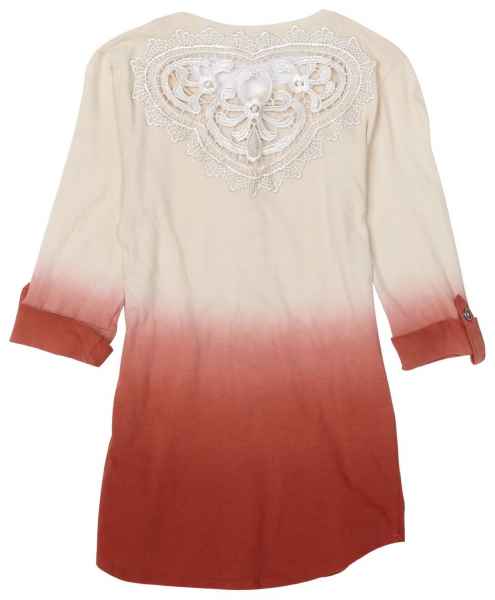 Batiktop mit Häkelarbeit